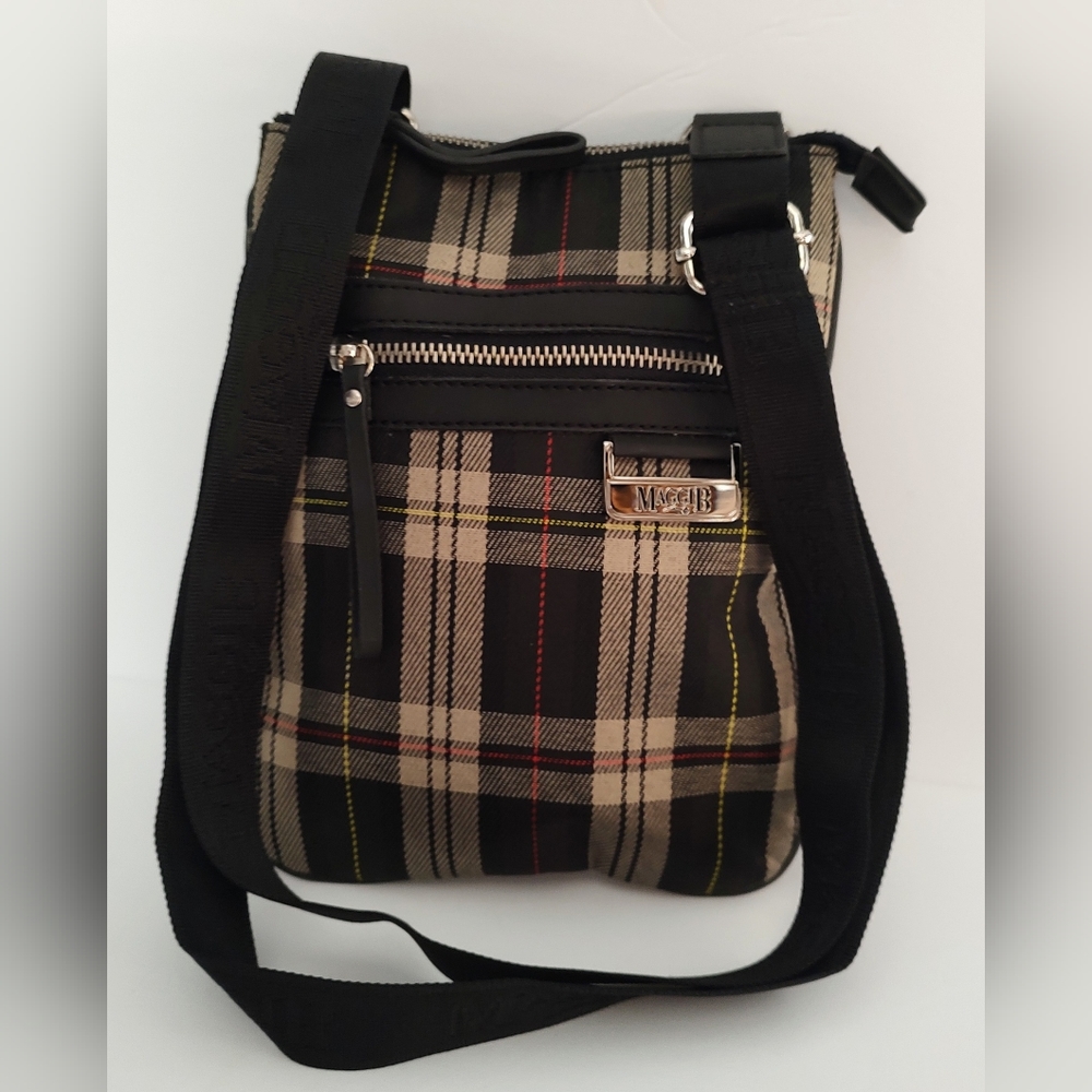 MAGGIB PURSE with Adjustable Strap / Silver Hardware and Zipper 